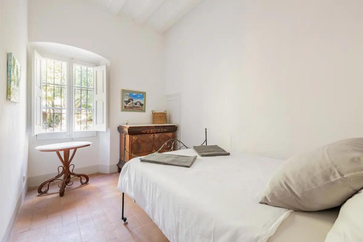Can Rovira - Stunning Neoclassical Mansion, Just 20 Min Drive From Barcelona City Center, Ideal For Groups And Families Alella Exterior foto
