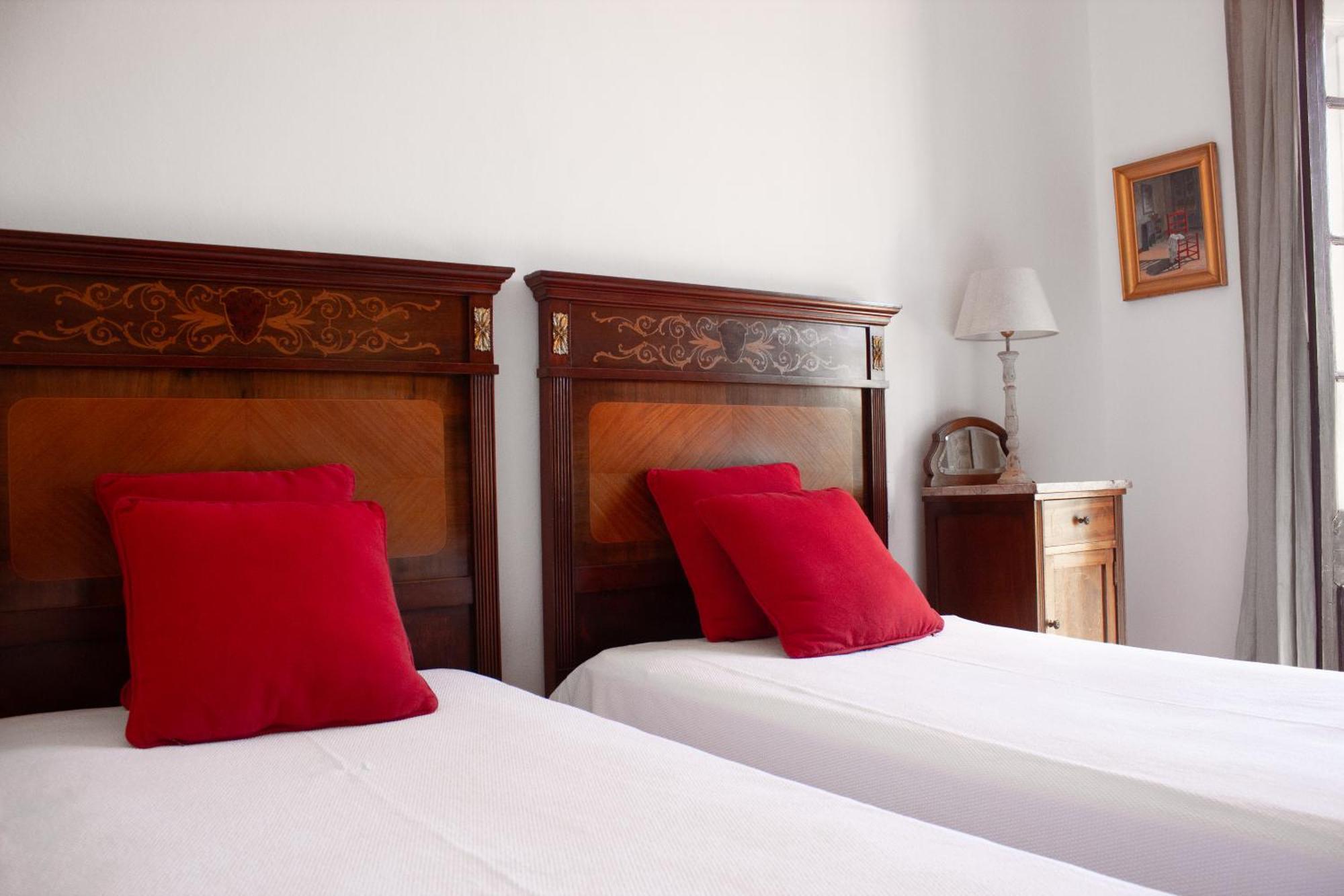 Can Rovira - Stunning Neoclassical Mansion, Just 20 Min Drive From Barcelona City Center, Ideal For Groups And Families Alella Exterior foto